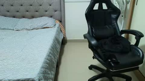 Snapshot of juan_gomez_1 chatting on July 2026 11:04:02 AM juan_gomez_1 online show from July 2026 11:04:02 AM