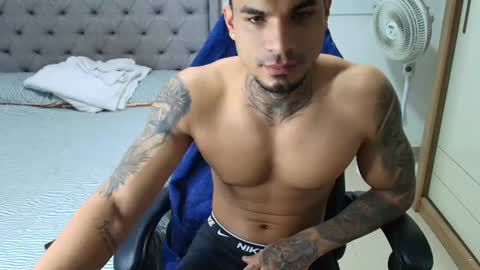 Snapshot of juan_gomez_1 chatting on July 2026 11:58:01 PM juan_gomez_1 online show from July 2026 11:58:01 PM