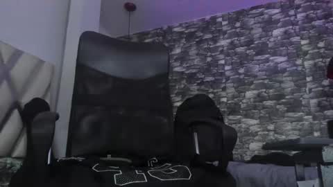 juan_jsmith online show from March 2025 04:20:01 PM