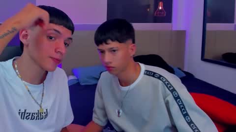 Snapshot of juan_nd_steven chatting on December 2024 01:38:02 PM JuanSteven online show from December 2024 01:38:02 PM