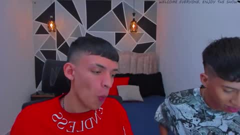 JuanSteven online show from December 2025 04:29:02 AM