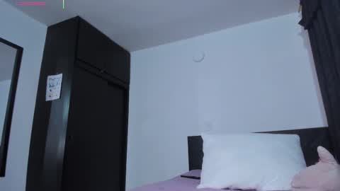 Snapshot of juanaa240 chatting on March 2026 05:08:02 AM LAU online show from March 2026 05:08:02 AM