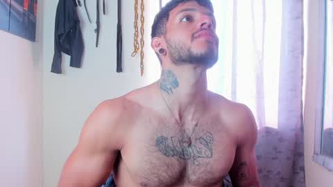 Juan Esteban online show from January 2025 12:55:01 PM