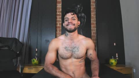 Juan Esteban online show from March 2026 04:18:01 PM