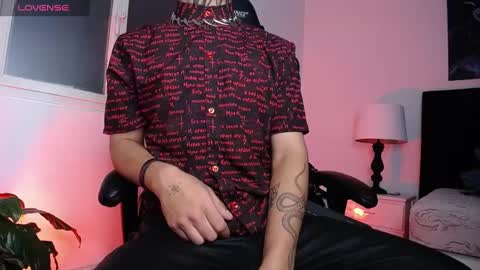 juancamilo66_ online show from March 2025 04:19:01 AM