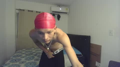 Snapshot of juande_hot chatting on February 2026 07:15:01 AM juande_hot online show from February 2026 07:15:01 AM