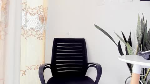 Juan Diego Uribe online show from December 2025 07:01:02 PM