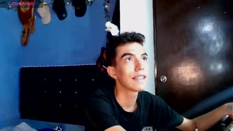 Snapshot of juandii26 chatting on May 2026 12:19:01 AM juandi online show from May 2026 12:19:01 AM