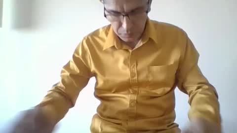 juanearth1 online show from March 2026 09:40:02 PM