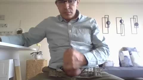 juanearth1 online show from March 2026 10:16:01 PM