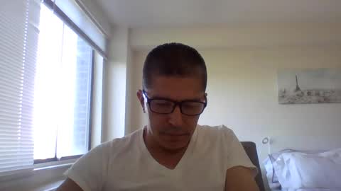 juanearth1 online show from June 2026 10:10:01 PM