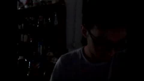 Snapshot of juanesan chatting on February 2025 12:00:02 PM Juanesan CaballeroSolitario online show from February 2025 12:00:02 PM