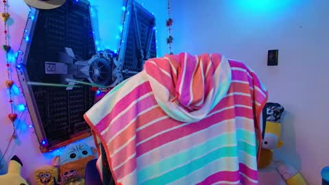 Juanita online show from December 2024 07:00:02 PM