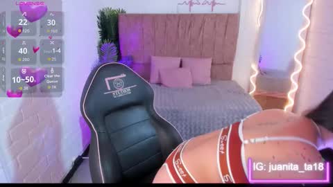 Snapshot of juanita_tay chatting on September 2025 11:34:01 AM JUANITA online show from September 2025 11:34:01 AM
