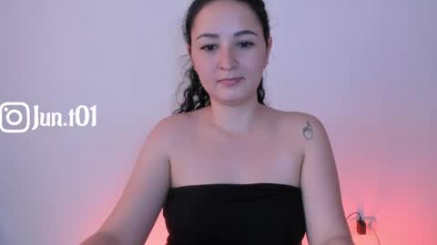            online show from April 2026 06:10:01 PM