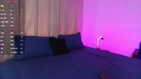 Blue online show from September 2025 04:12:01 PM