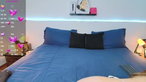 Blue online show from April 2026 04:23:01 PM