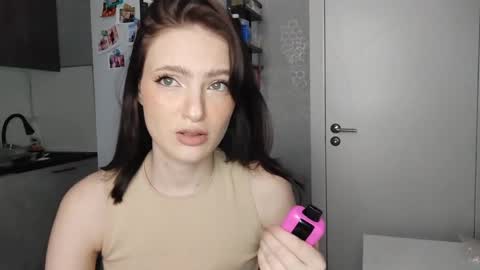 Snapshot of juanitacalcano chatting on May 2026 07:50:02 AM Veronika online show from May 2026 07:50:02 AM