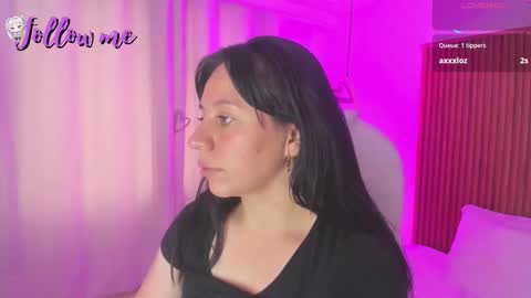 Snapshot of juanitadoll chatting on February 2025 12:29:02 PM Juanita online show from February 2025 12:29:02 PM