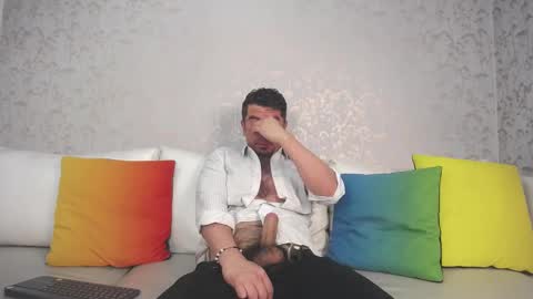 Juan k online show from September 2025 02:42:02 PM