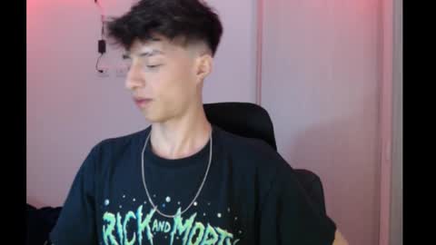 Snapshot of juanmres chatting on November 2025 04:01:01 AM juanmres online show from November 2025 04:01:01 AM