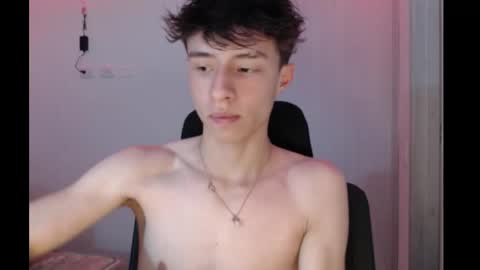 Snapshot of juanmres chatting on December 2025 11:52:02 AM juanmres online show from December 2025 11:52:02 AM