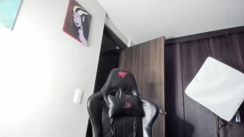 juanpt69 online show from December 2024 08:00:02 AM