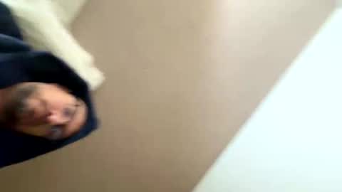 bearcammx online show from December 2025 04:30:02 AM