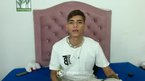 juanse1045panda online show from September 2025 04:57:01 AM