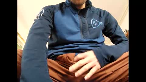 Jude online show from February 2026 07:01:01 PM