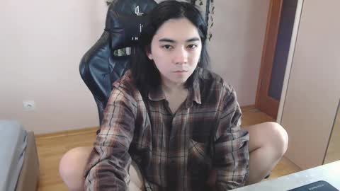 Aoi online show from February 2025 05:09:02 PM