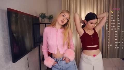 We Kate and EvaDay   AshleyNight  Lovense is on PVT ALWAYS OPEN  online show from October 2025 06:10:01 AM