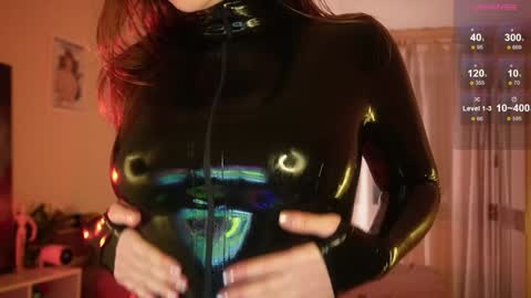 Snapshot of juelzfoxy chatting on December 2024 12:09:01 AM Juelz online show from December 2024 12:09:01 AM