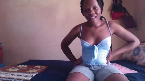 juice_petite3 online show from February 2025 09:32:01 AM