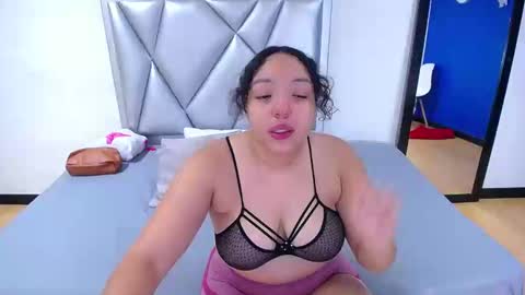 Snapshot of juicy_bignipples18 chatting on January 2025 01:45:02 PM juicy_bignipples18 online show from January 2025 01:45:02 PM