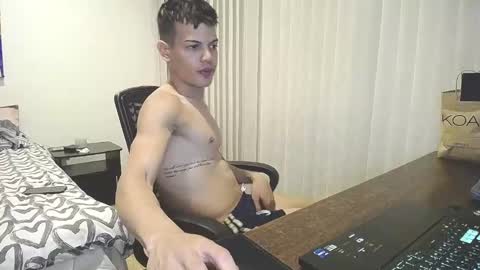 Miguel online show from February 2025 03:01:01 AM