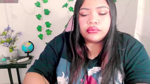 EleN online show from January 2025 09:55:02 PM