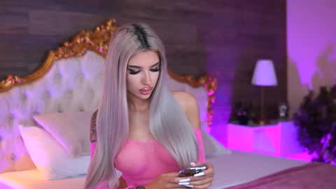 Jessye online show from October 2025 07:44:01 PM