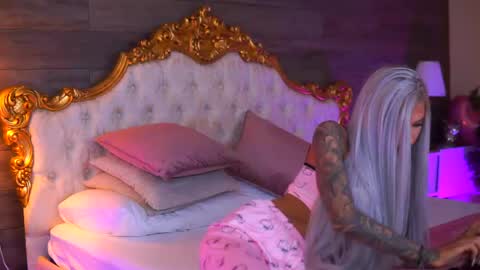 Snapshot of juicy_jessye chatting on April 2026 07:53:01 PM Jessye online show from April 2026 07:53:01 PM