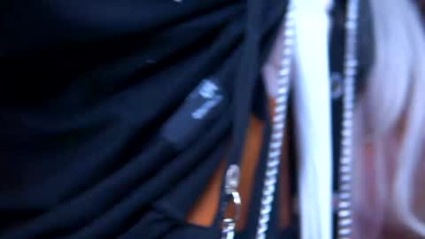 Snapshot of juicy_jessye chatting on May 2026 07:55:02 PM Jessye online show from May 2026 07:55:02 PM
