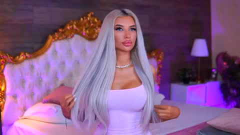 Snapshot of juicy_jessye chatting on May 2026 07:52:01 PM Jessye online show from May 2026 07:52:01 PM