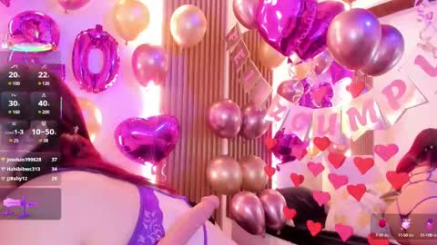 Juicy online show from March 2025 02:23:02 PM