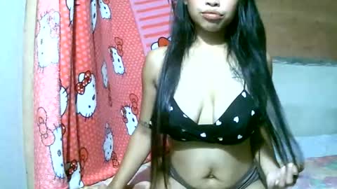 juicy_momma online show from November 2025 01:58:02 PM