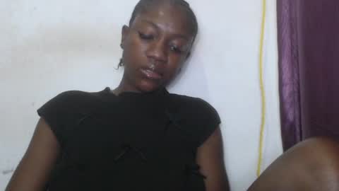 Snapshot of juicyberryx chatting on June 2026 09:17:02 PM queen online show from June 2026 09:17:02 PM