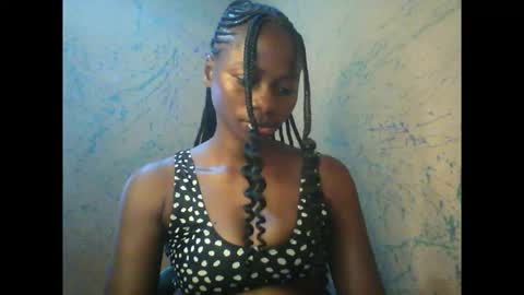 juicypiexx online show from October 2025 03:33:02 PM