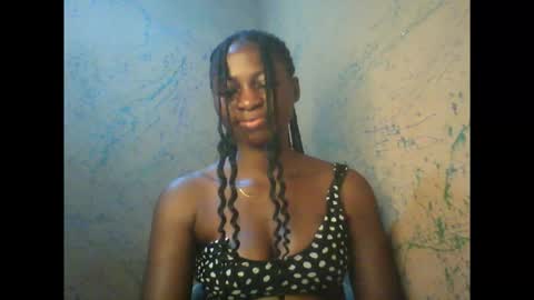 juicypiexx online show from November 2025 02:10:01 AM