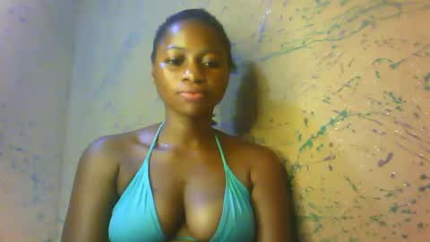 juicypiexx online show from December 2025 12:40:02 AM