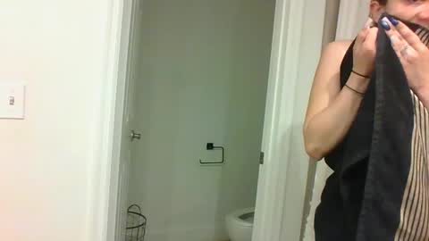 Juiccy online show from December 2024 08:26:01 AM