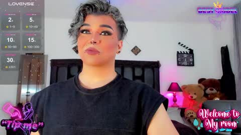 Jujubee online show from January 2025 01:27:01 PM