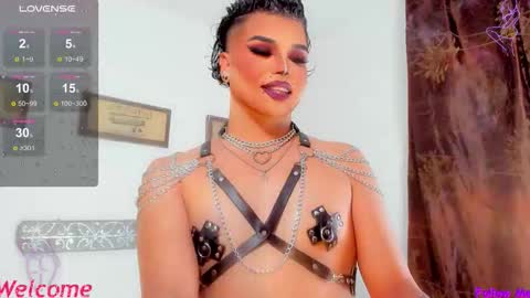 Jujubee online show from October 2025 02:18:02 PM